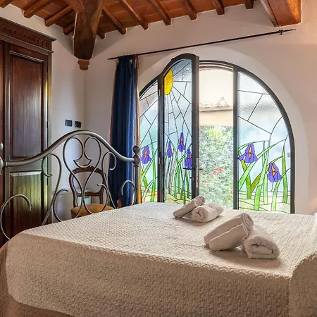 Il Cipresso, Casa Martina, *